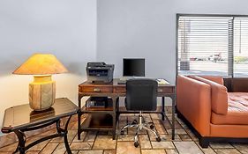 Days Inn By Wyndham Buckeye